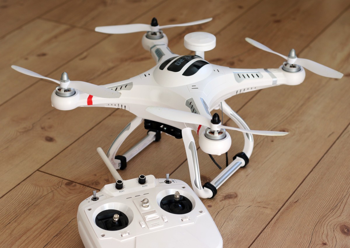 drone quadricoptère interieur